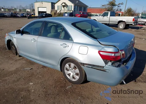2009 Toyota Camry Le z USA, uszkodzony, nr VIN 4T1BE46K69U859525